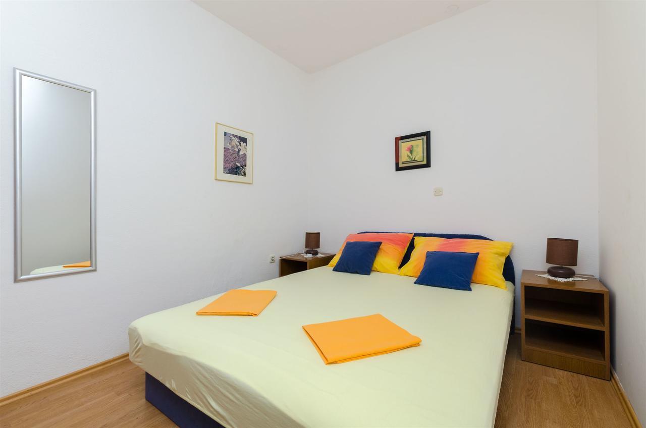 Apartments Zdenka Omis Ngoại thất bức ảnh